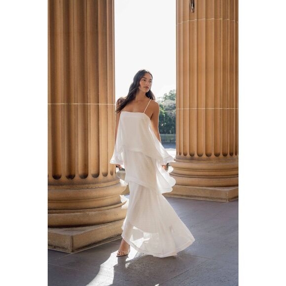 Elliatt Dresses & Skirts - Elliatt Moss Tiered Embellished Gown White bachelorette wedding Bridal size S NW